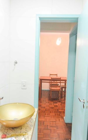 Apartamento para alugar com 75m², 2 quartos e 1 vaga Apartamento para alugar com 75m², 2 quartos e 1 vagaBanheiro Social