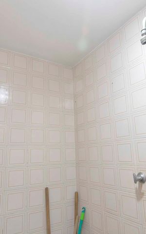 Apartamento para alugar com 75m², 2 quartos e 1 vaga Apartamento para alugar com 75m², 2 quartos e 1 vagaBanheiro de Serviço