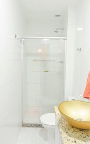 Apartamento para alugar com 75m², 2 quartos e 1 vaga Apartamento para alugar com 75m², 2 quartos e 1 vagaBanheiro Social