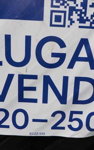 Casa à venda com 116m², 3 quartos e 3 vagasFachada