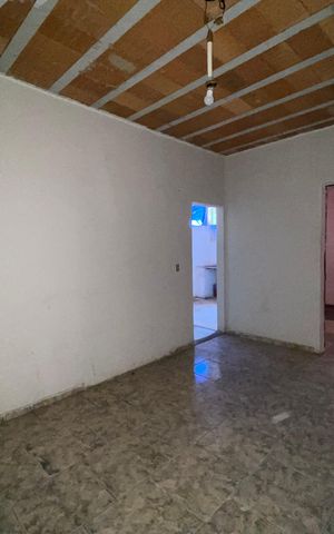 Casa para alugar com 180m², 2 quartos e sem vaga