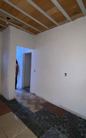 Casa para alugar com 180m², 2 quartos e sem vaga