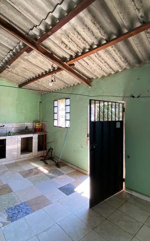 Casa para alugar com 180m², 2 quartos e sem vaga