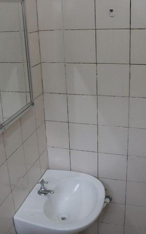 Casa para alugar com 160m², 3 quartos e 5 vagasBanheiro 1