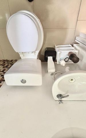 Casa para alugar com 30m², 1 quarto e sem vaga Casa para alugar com 30m², 1 quarto e sem vagaBanheiro