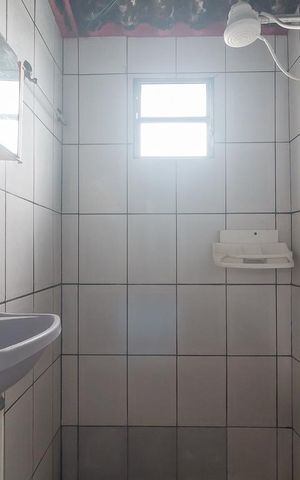 Casa para alugar com 57m², 2 quartos e sem vaga Casa para alugar com 57m², 2 quartos e sem vagaBanheiro