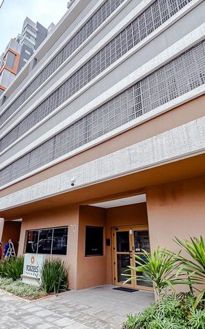 Apartamento para alugar com 68m², 2 quartos e 1 vagaFachada e portaria