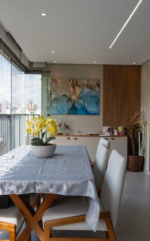 Apartamento para alugar com 134m², 3 quartos e 3 vagas Apartamento para alugar com 134m², 3 quartos e 3 vagasVaranda da sala