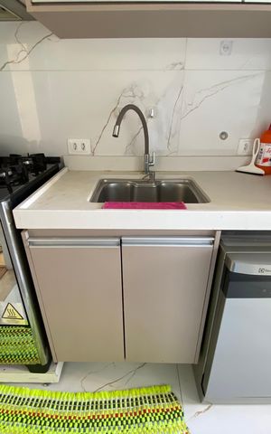 Apartamento para alugar com 42m², 2 quartos e 2 vagas Apartamento para alugar com 42m², 2 quartos e 2 vagasCozinha
