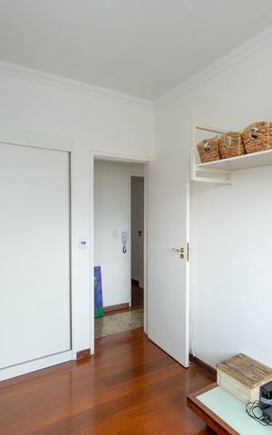 Apartamento à venda com 140m², 4 quartos e 2 vagas Apartamento à venda com 140m², 4 quartos e 2 vagasQUARTO1