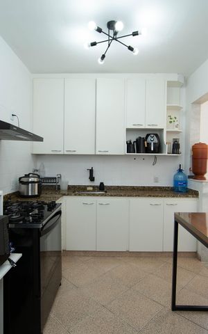 Apartamento à venda com 140m², 4 quartos e 2 vagas Apartamento à venda com 140m², 4 quartos e 2 vagasCOZINHA