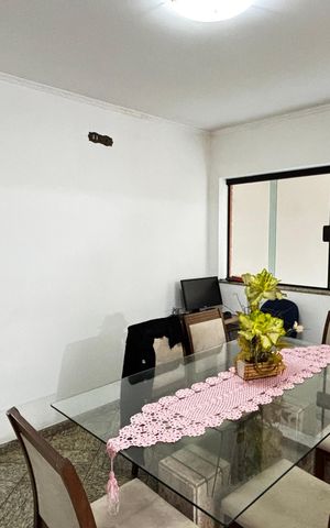 Casa à venda com 272m², 3 quartos e 2 vagas Casa à venda com 272m², 3 quartos e 2 vagasCozinha