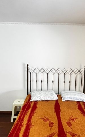 Casa à venda com 272m², 3 quartos e 2 vagas Casa à venda com 272m², 3 quartos e 2 vagasSuite