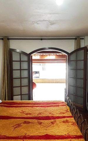 Casa à venda com 272m², 3 quartos e 2 vagas Casa à venda com 272m², 3 quartos e 2 vagasSuite