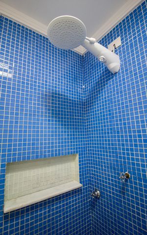 Casa de condomínio para alugar com 125m², 4 quartos e 2 vagas Casa de condomínio para alugar com 125m², 4 quartos e 2 vagasBanheiro