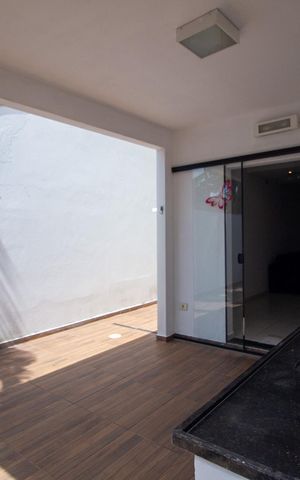 Casa de condomínio para alugar com 125m², 4 quartos e 2 vagas Casa de condomínio para alugar com 125m², 4 quartos e 2 vagasÁrea externa