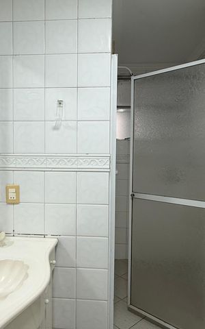 Apartamento para alugar com 150m², 3 quartos e 2 vagas Apartamento para alugar com 150m², 3 quartos e 2 vagasBanheiro Social