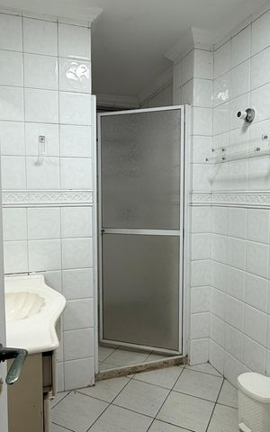 Apartamento para alugar com 150m², 3 quartos e 2 vagas Apartamento para alugar com 150m², 3 quartos e 2 vagasBanheiro Social