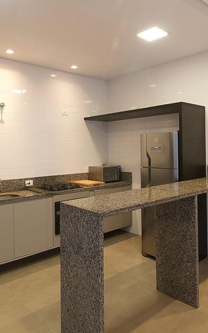 Apartamento à venda com 80m², 2 quartos e 2 vagas Apartamento à venda com 80m², 2 quartos e 2 vagasÁrea comum - Salão de festas