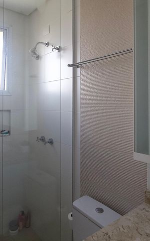 Apartamento à venda com 80m², 2 quartos e 2 vagas Apartamento à venda com 80m², 2 quartos e 2 vagasBanheiro Suíte