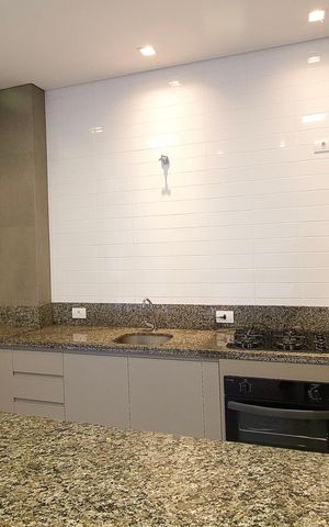Apartamento à venda com 80m², 2 quartos e 2 vagas Apartamento à venda com 80m², 2 quartos e 2 vagasÁrea comum - Salão de festas