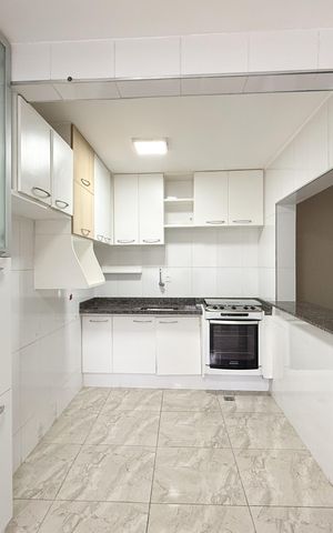 Casa à venda com 126m², 2 quartos e 2 vagas Casa à venda com 126m², 2 quartos e 2 vagasCasa 1