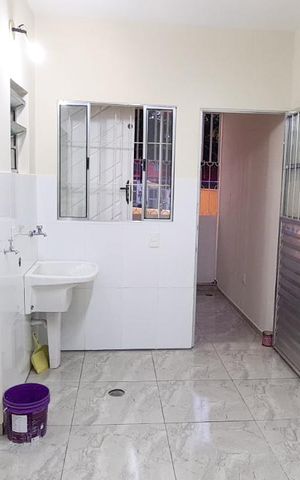 Casa à venda com 126m², 2 quartos e 2 vagas Casa à venda com 126m², 2 quartos e 2 vagasCasa 2