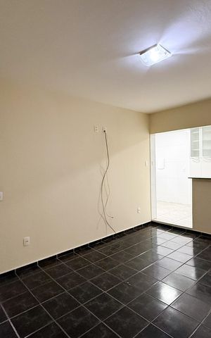 Casa à venda com 126m², 2 quartos e 2 vagas Casa à venda com 126m², 2 quartos e 2 vagasCasa 1