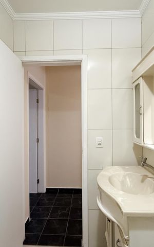 Casa à venda com 126m², 2 quartos e 2 vagas Casa à venda com 126m², 2 quartos e 2 vagasCasa 1