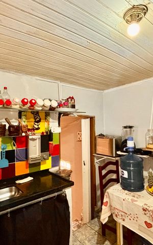 Casa para alugar com 80m², 2 quartos e 3 vagas Casa para alugar com 80m², 2 quartos e 3 vagasCozinha