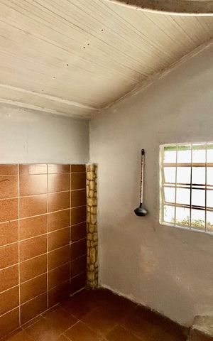Casa para alugar com 80m², 2 quartos e 3 vagas Casa para alugar com 80m², 2 quartos e 3 vagasBanheiro