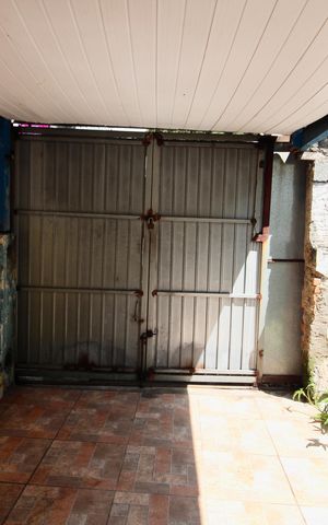 Casa para alugar com 80m², 2 quartos e 3 vagas Casa para alugar com 80m², 2 quartos e 3 vagasGaragem