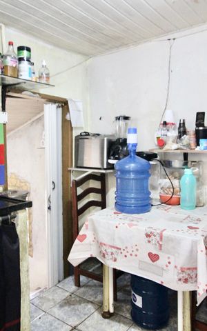 Casa para alugar com 80m², 2 quartos e 3 vagas Casa para alugar com 80m², 2 quartos e 3 vagasCozinha