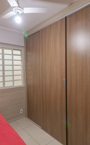 Casa à venda com 180m², 6 quartos e 2 vagas