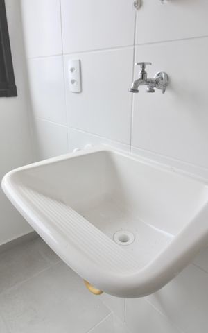 Apartamento à venda com 38m², 2 quartos e sem vaga Apartamento à venda com 38m², 2 quartos e sem vagaÁrea de Serviço