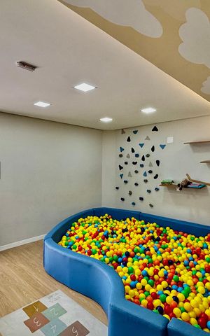 Apartamento à venda com 38m², 2 quartos e sem vaga Apartamento à venda com 38m², 2 quartos e sem vagaÁrea comum - Playground