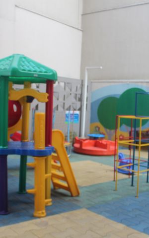 Apartamento à venda com 84m², 2 quartos e 2 vagasÁrea comum - Playground