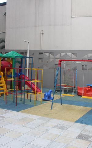 Apartamento à venda com 84m², 2 quartos e 2 vagasÁrea comum - Playground