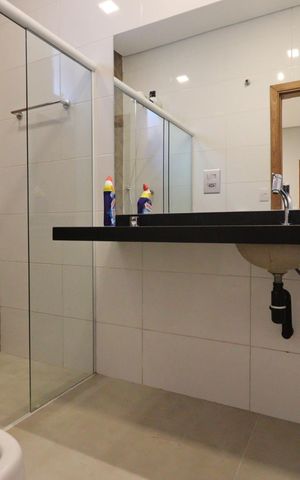 Casa para alugar com 125m², 2 quartos e 1 vaga Casa para alugar com 125m², 2 quartos e 1 vagaBanheiro da Suíte