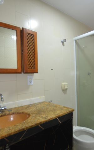 Apartamento para alugar com 78m², 2 quartos e sem vagaBanheiro