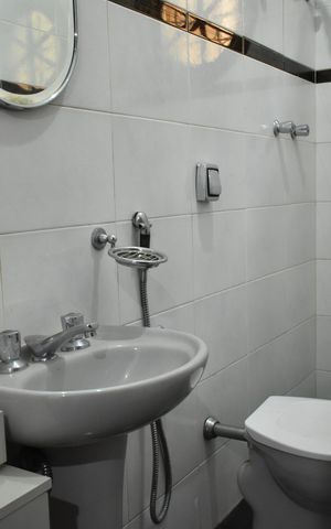 Casa à venda com 234m², 4 quartos e 3 vagasSuíte 1