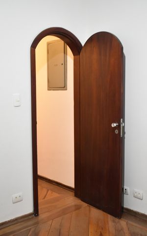 Casa à venda com 234m², 4 quartos e 3 vagasSuíte 1
