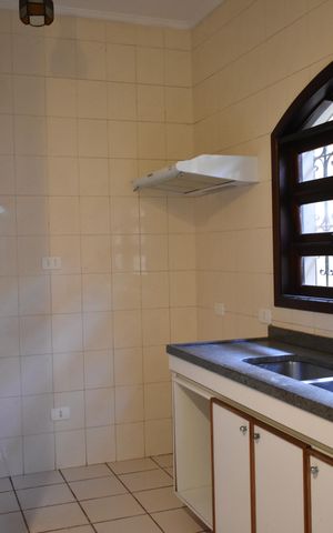 Casa à venda com 234m², 4 quartos e 3 vagasCozinha