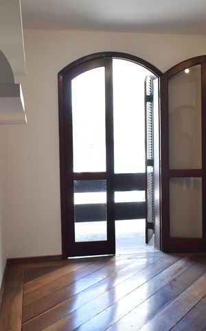 Casa à venda com 234m², 4 quartos e 3 vagasQuarto 2