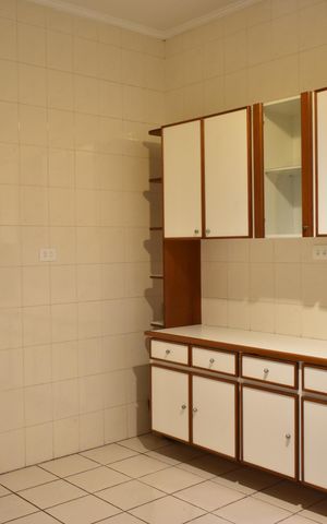 Casa à venda com 234m², 4 quartos e 3 vagasCozinha