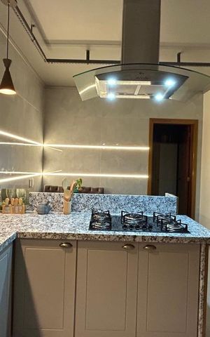Casa à venda com 320m², 3 quartos e 2 vagas Casa à venda com 320m², 3 quartos e 2 vagasCozinha