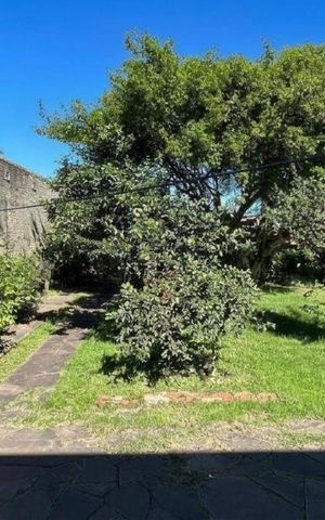 Casa à venda com 320m², 3 quartos e 2 vagas Casa à venda com 320m², 3 quartos e 2 vagasÁrea Verde