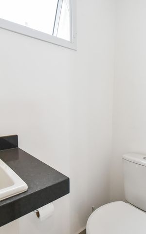Casa de condomínio à venda com 103m², 2 quartos e 1 vagaLavabo
