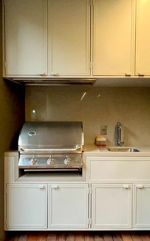 Apartamento à venda com 82m², 2 quartos e 1 vaga Apartamento à venda com 82m², 2 quartos e 1 vagaÁrea comum - Churrasqueira