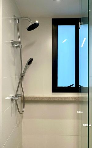 Apartamento à venda com 82m², 2 quartos e 1 vaga Apartamento à venda com 82m², 2 quartos e 1 vagaBanheiro